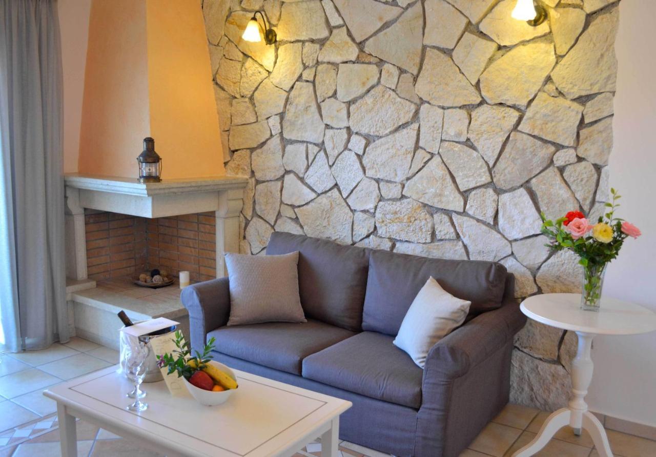 Delfino Blu Wellness Boutique Hotel 에이지오스스테파노스 객실 사진